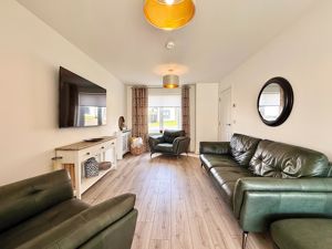 Photo 27- click for photo gallery